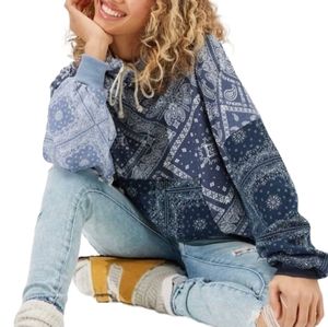 American Eagle Outfitters Forever Slouchy Bandana Paisley Oversized Hoodie Sweat